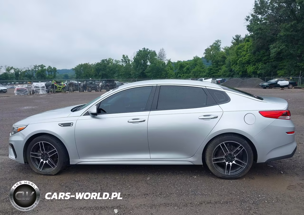 2019 Kia Optima Lx VIN:5XXGT4L30KG298702 - 14
