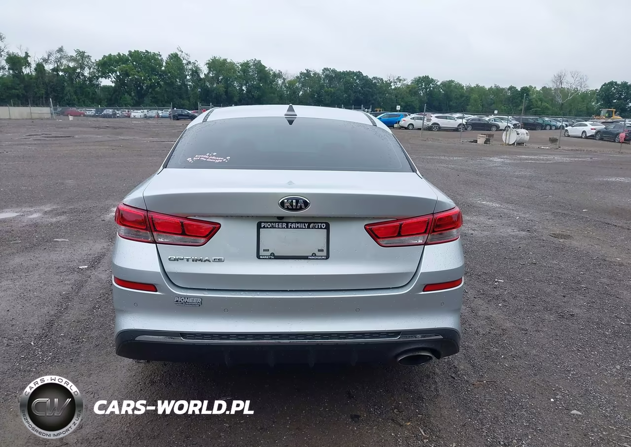2019 Kia Optima Lx VIN:5XXGT4L30KG298702 - 16