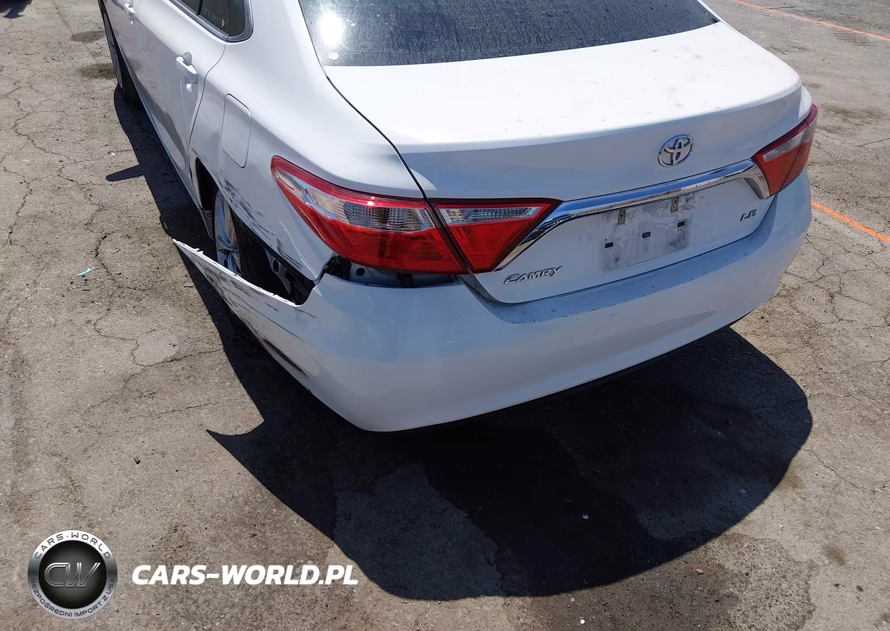 2017 Toyota Camry Le VIN:4T1BF1FK1HU644144 - 17
