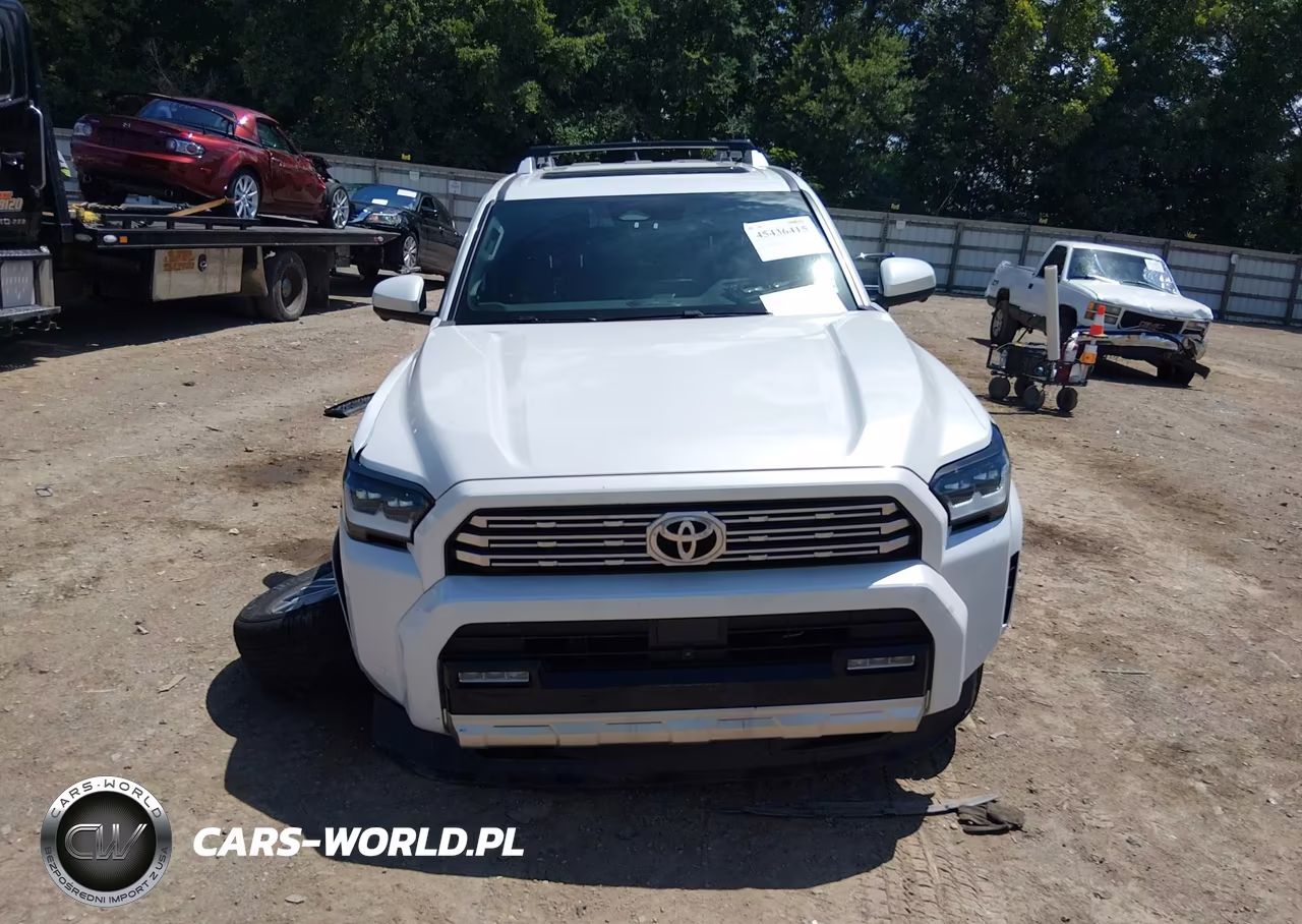 2025 Toyota 4Runner Limited VIN:JTEVA5BR2S5023194 - 12