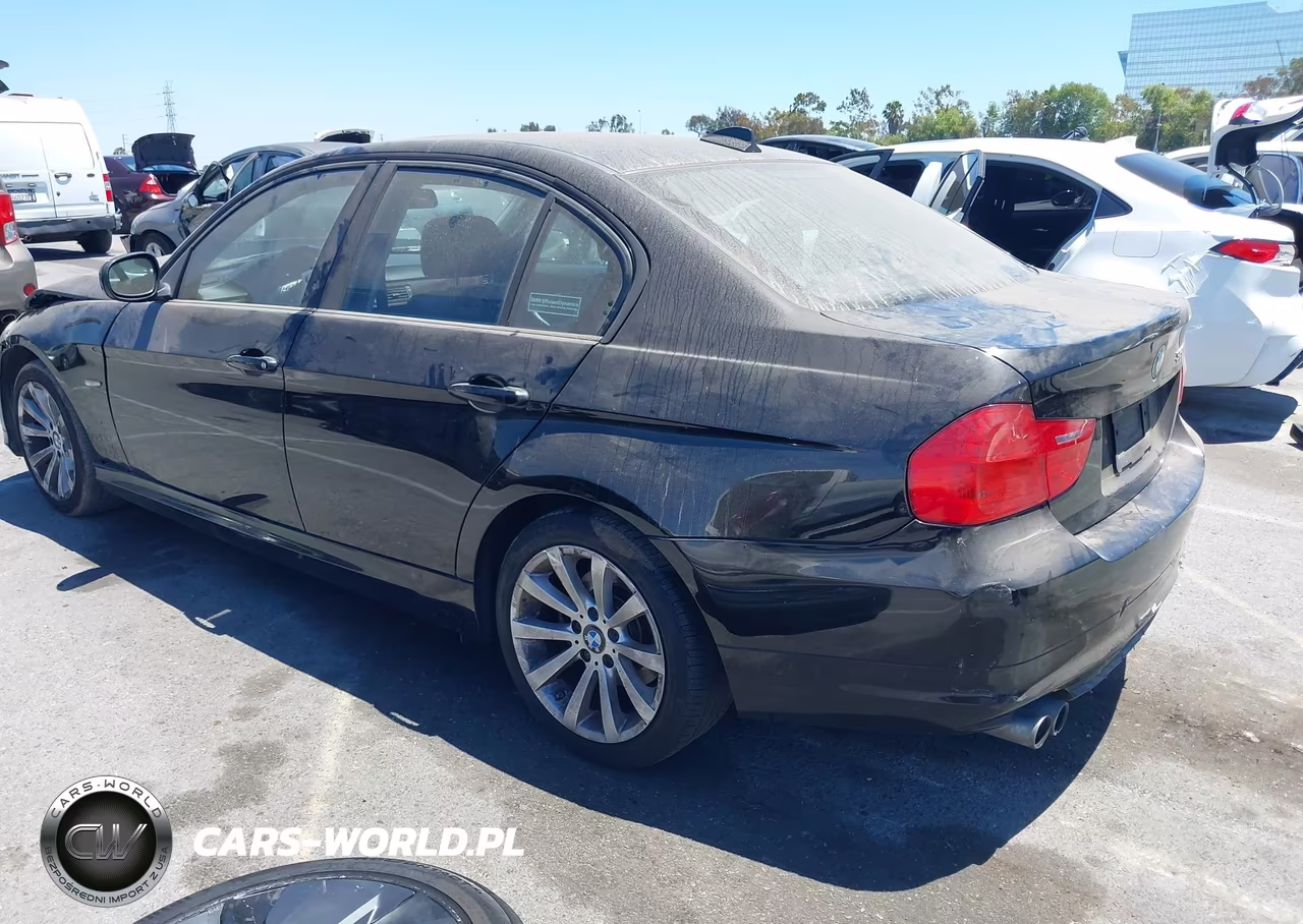 2011 BMW 328I VIN:WBAPH5G50BNN59394 - 3