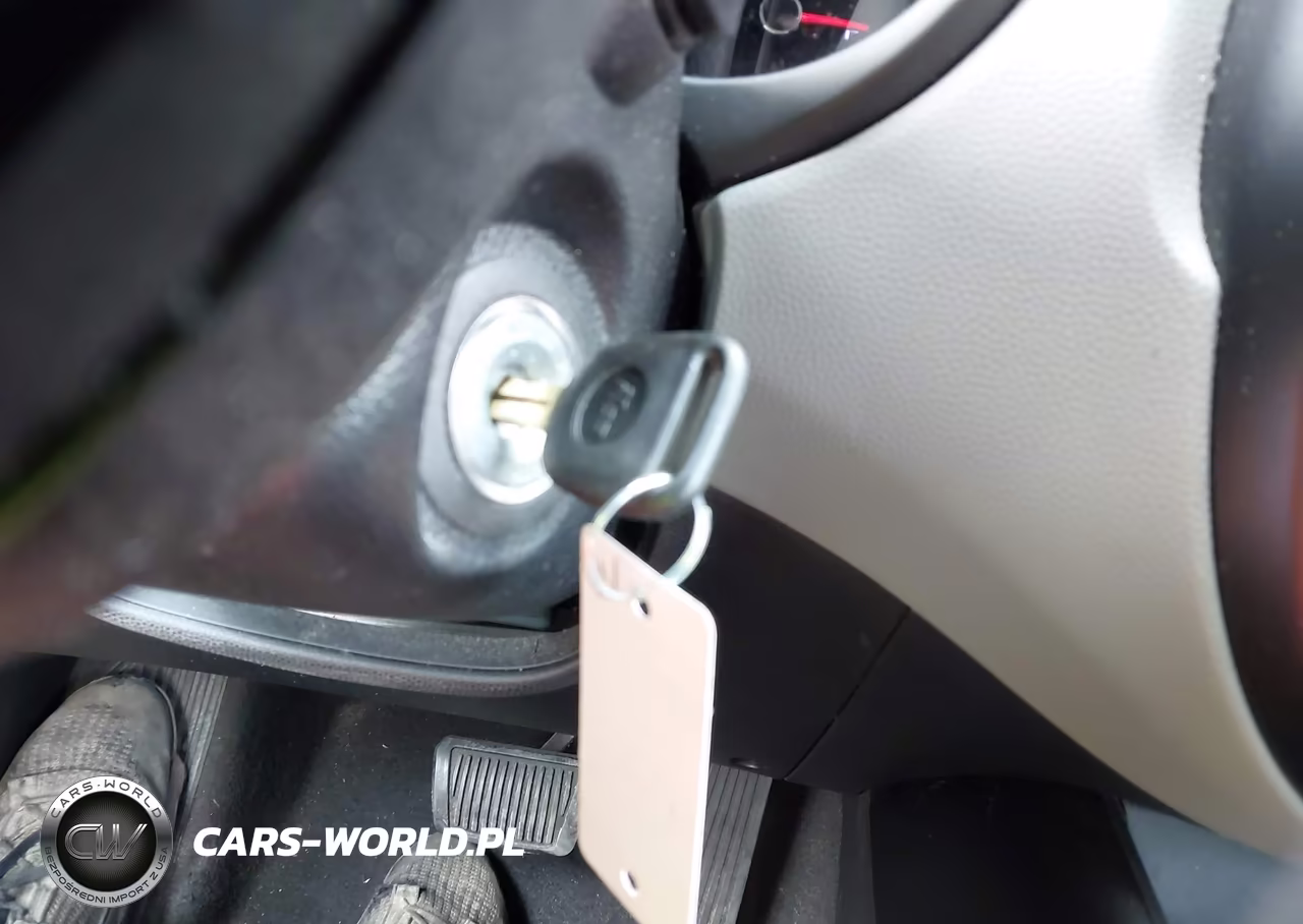 2019 Kia Soul VIN:KNDJN2A21K7644151 - 11