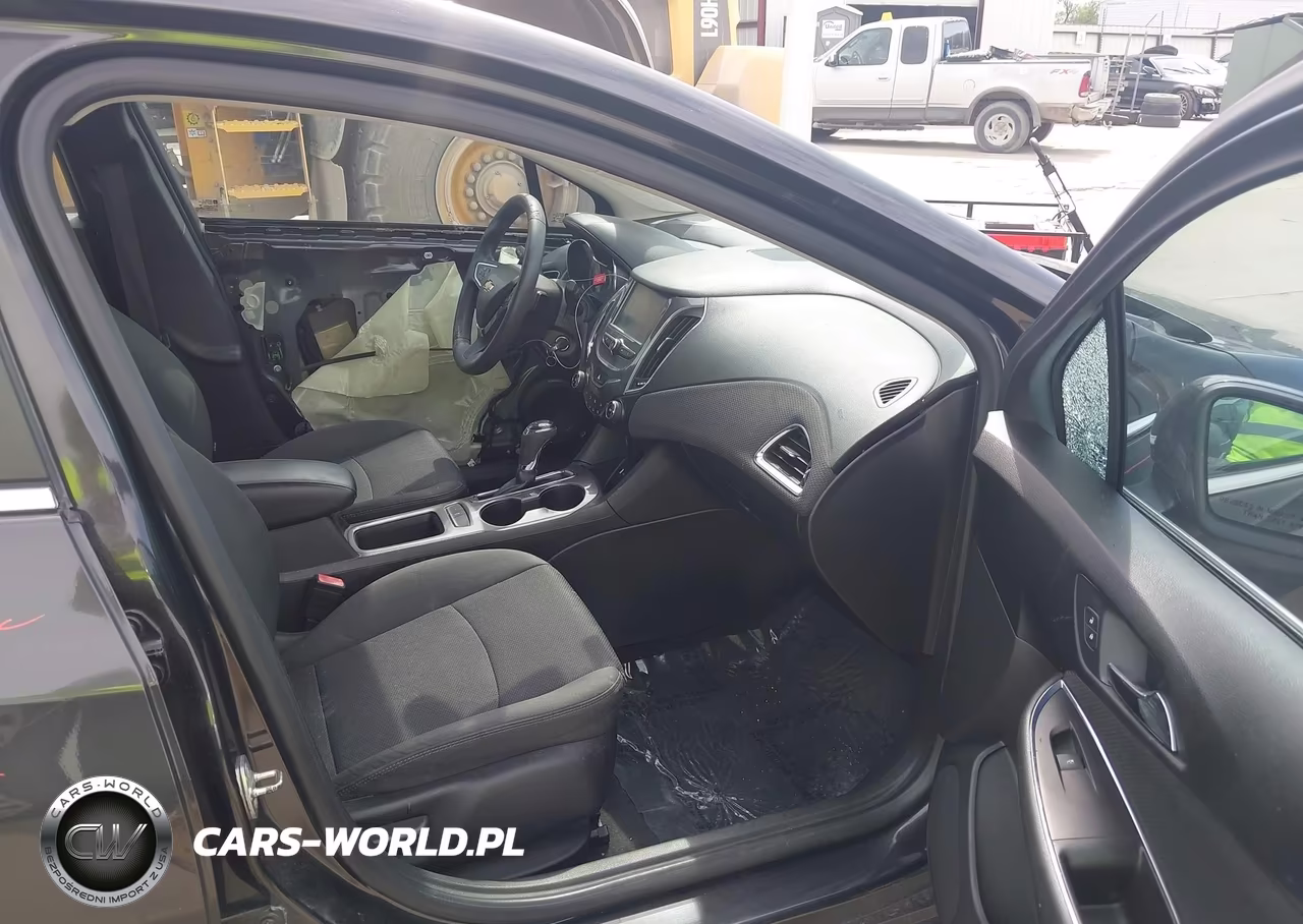 2017 Chevrolet Cruze Lt Auto VIN:1G1BE5SM9H7111312 - 5