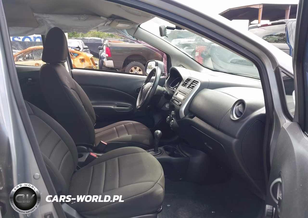 2014 Nissan Versa Note S Plus VIN:3N1CE2CP0EL405940 - 5