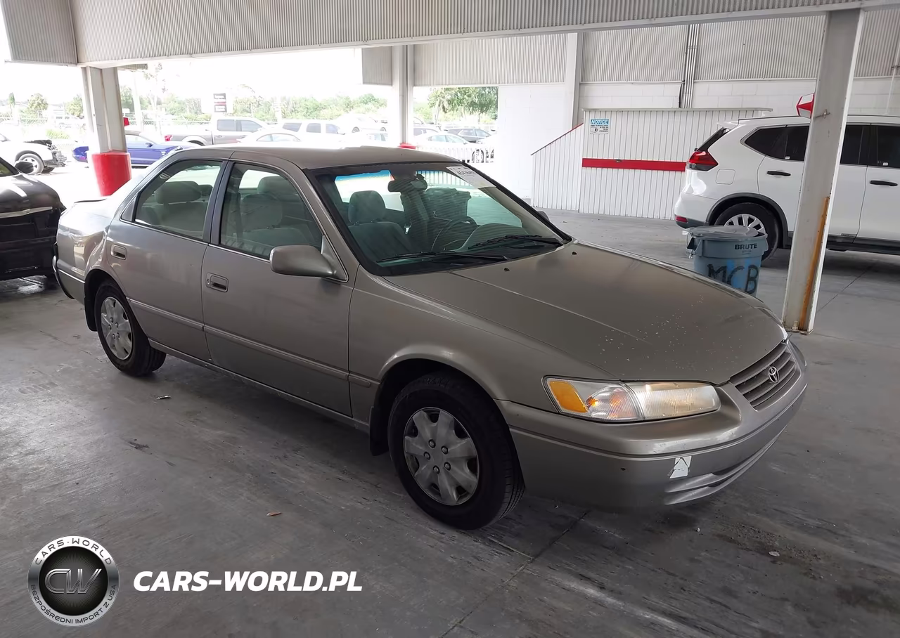 1999 Toyota Camry Le