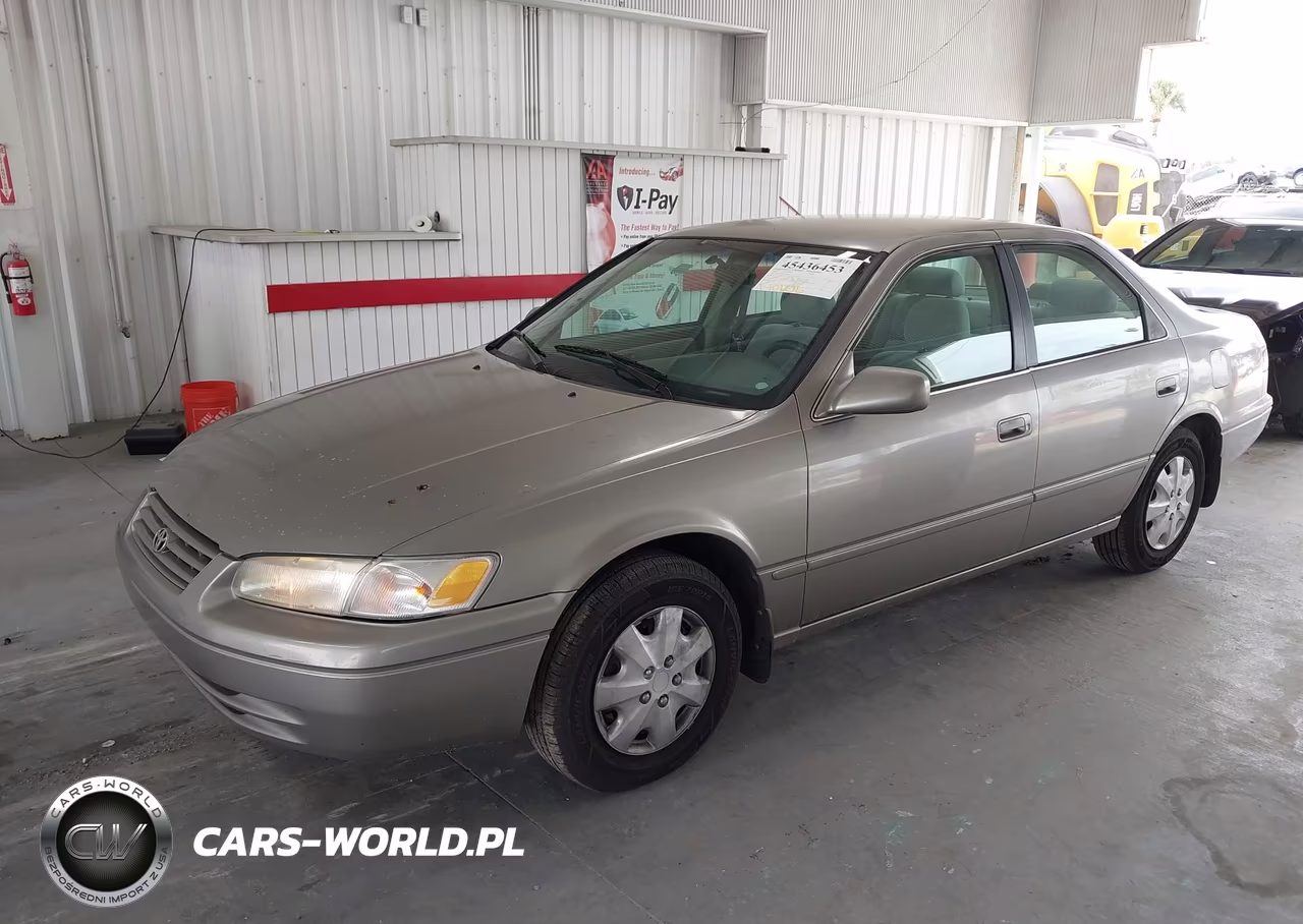 1999 Toyota Camry Le VIN:4T1BG22K3XU512610 - 2