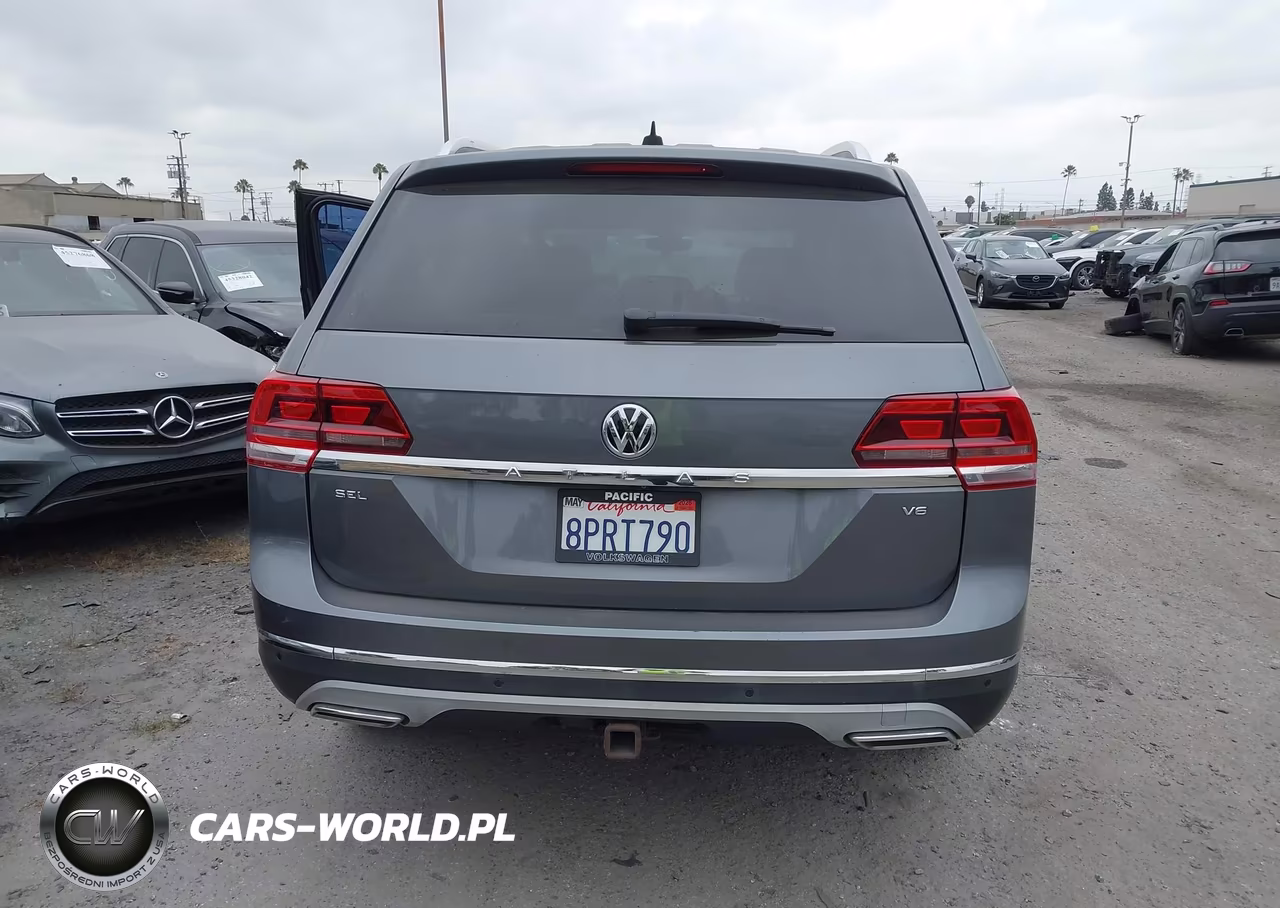 2018 Volkswagen Atlas 3.6L V6 Sel VIN:1V2ER2CA6JC503252 - 16