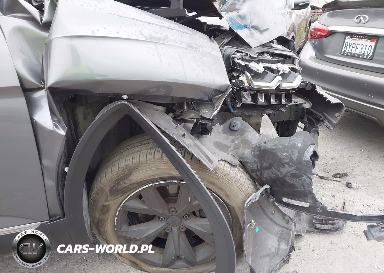 2018 Volkswagen Atlas 3.6L V6 Sel VIN:1V2ER2CA6JC503252 - 17