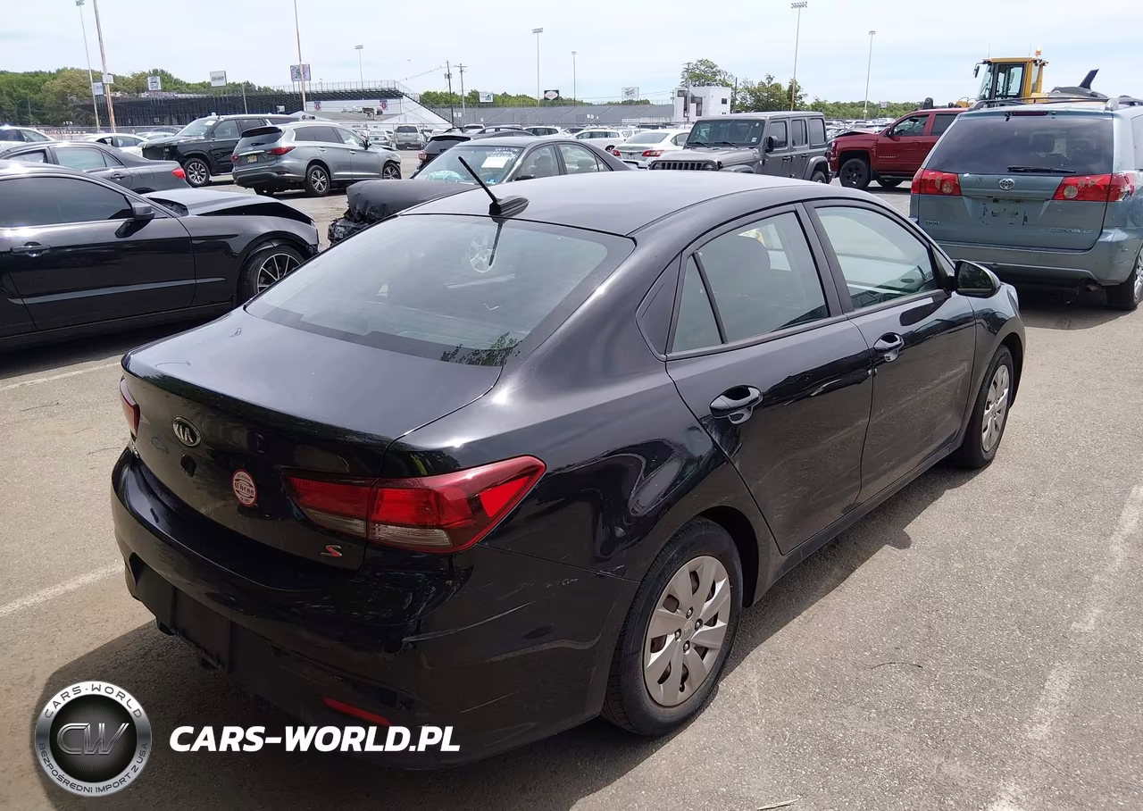 2018 Kia Rio S VIN:3KPA24AB9JE095088 - 12