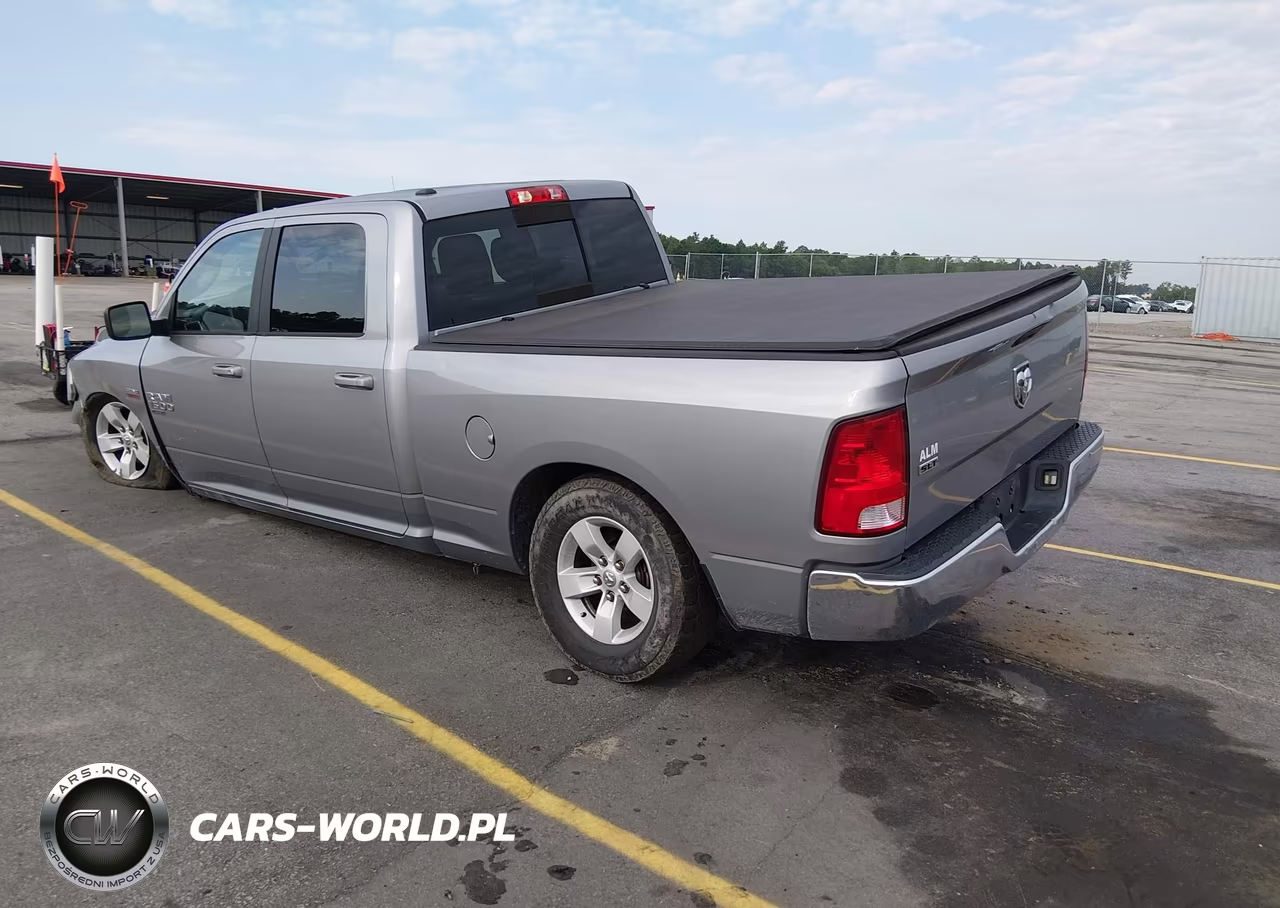 2019 Ram 1500 Classic Slt 4X2 6'4 Box VIN:1C6RR6TT9KS602979 - 3