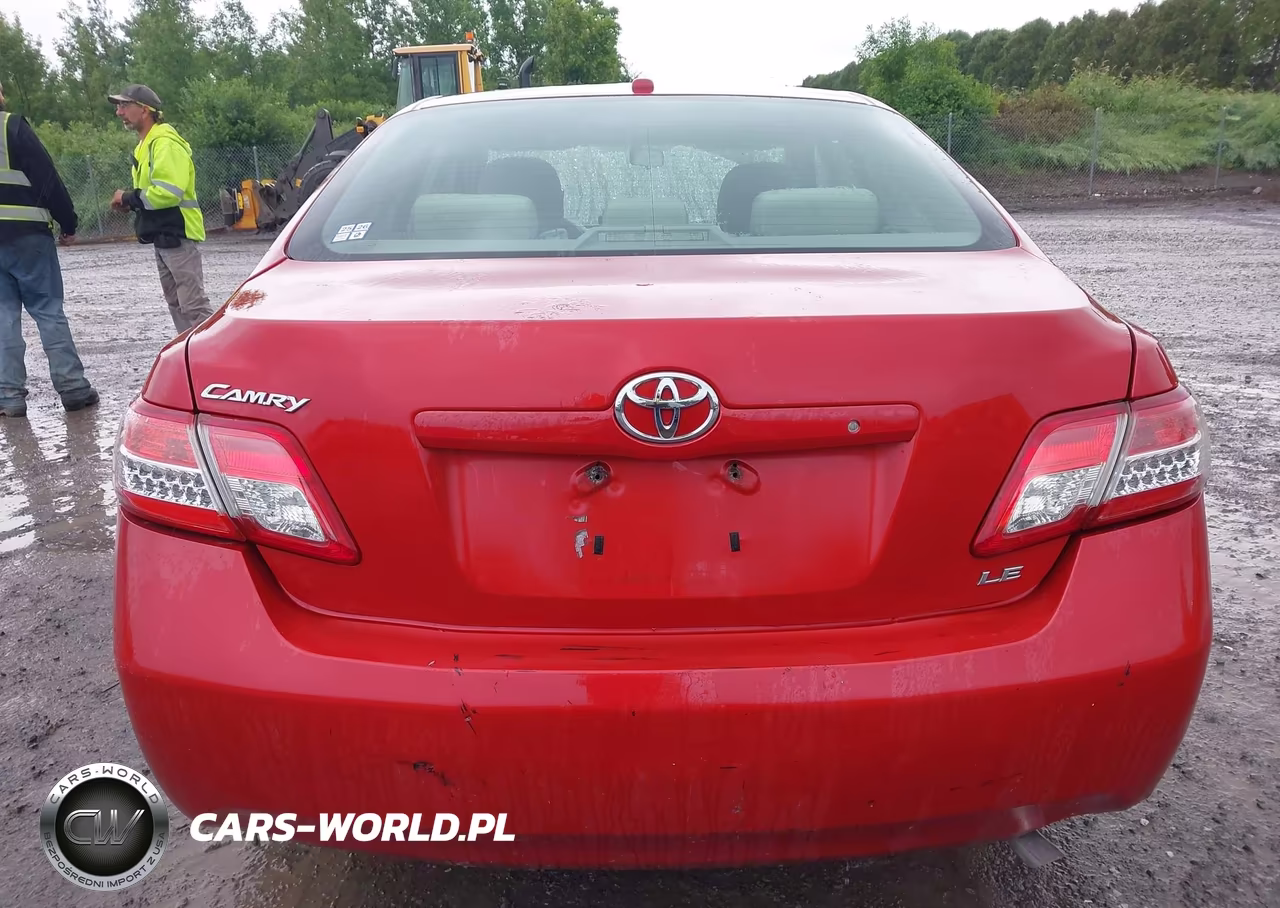 2011 Toyota Camry Le VIN:4T1BF3EKXBU684212 - 17