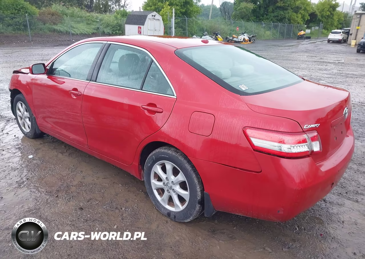2011 Toyota Camry Le VIN:4T1BF3EKXBU684212 - 3