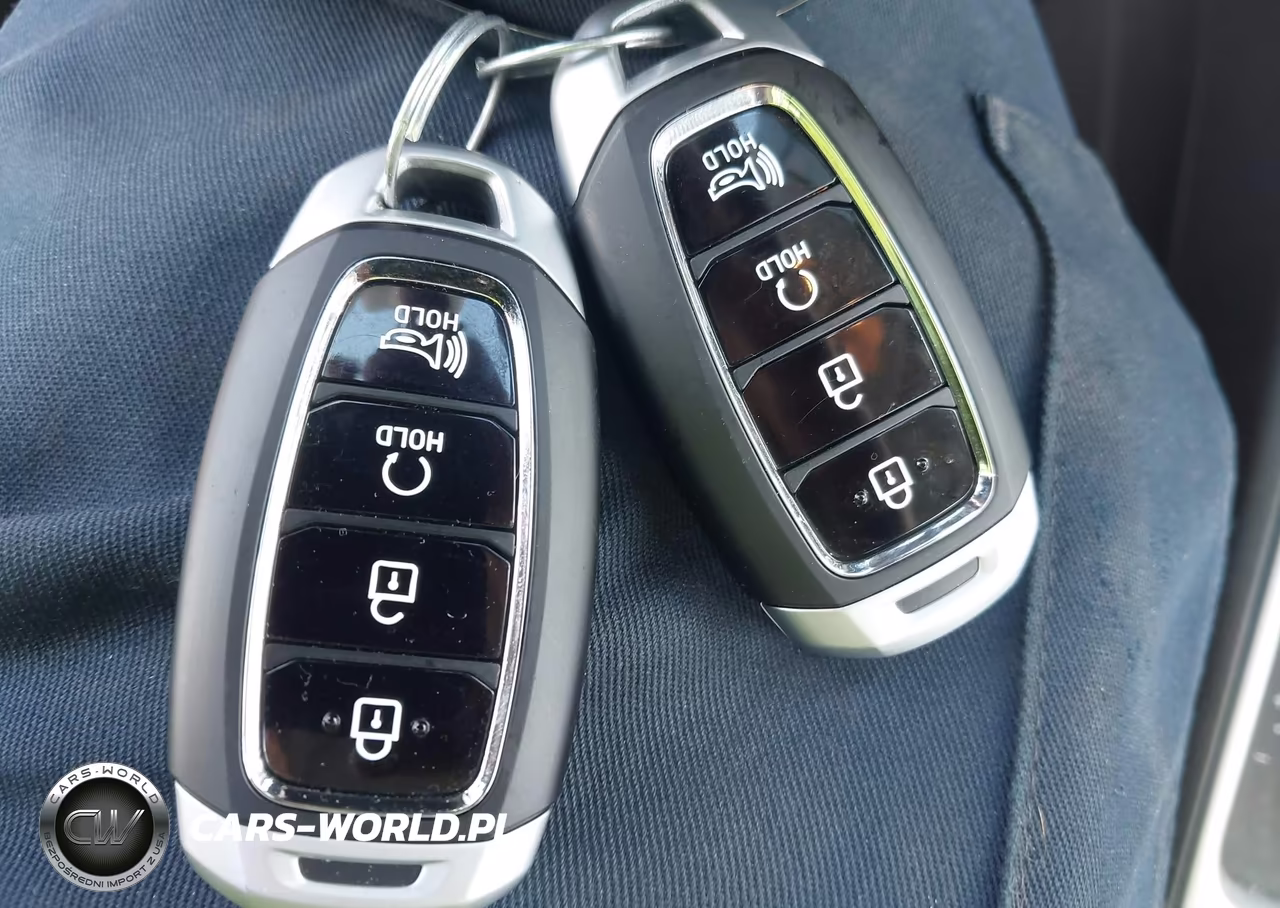 2025 Hyundai Venue Sel VIN:KMHRC8A35SU402304 - 11