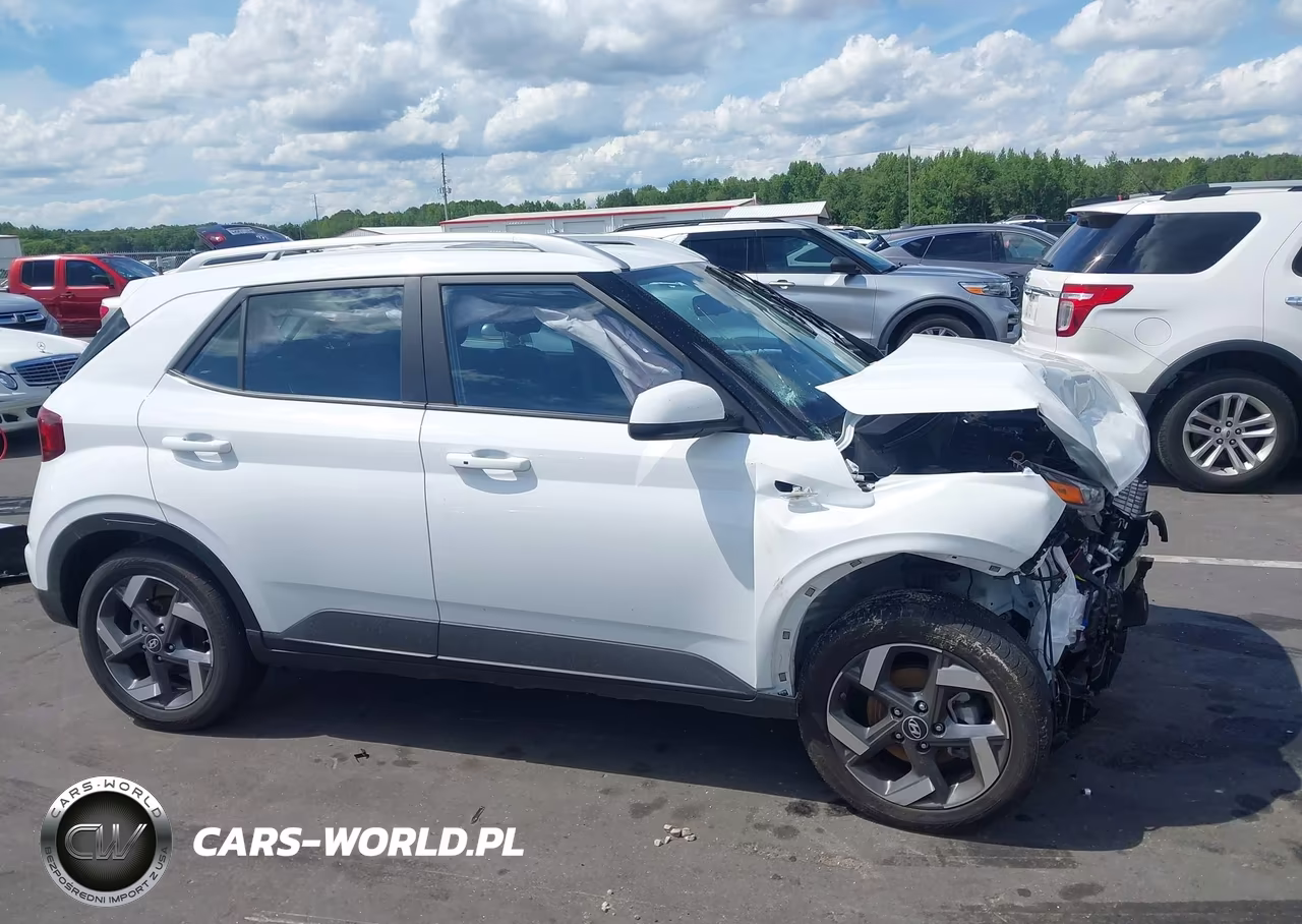 2025 Hyundai Venue Sel VIN:KMHRC8A35SU402304 - 14