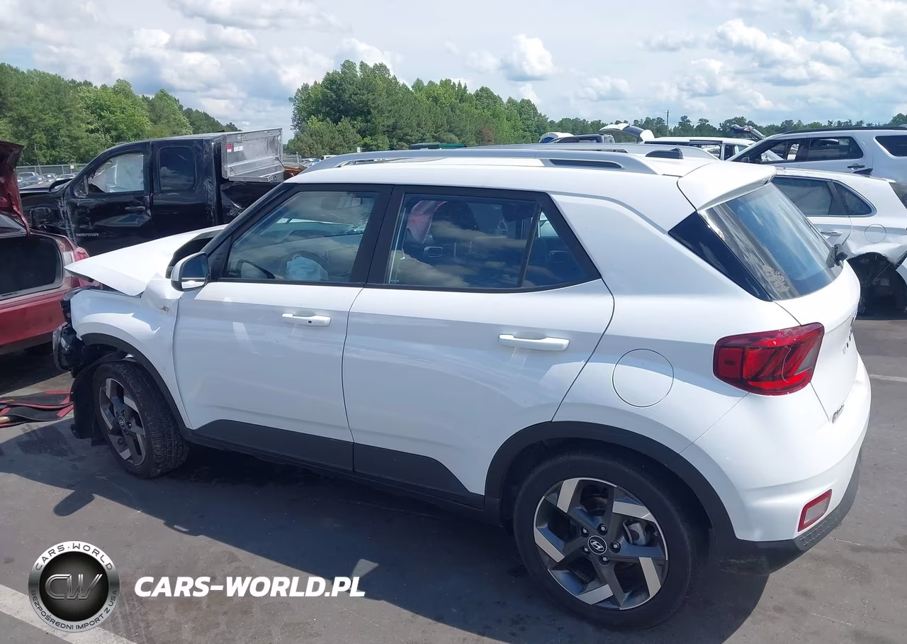 2025 Hyundai Venue Sel VIN:KMHRC8A35SU402304 - 15