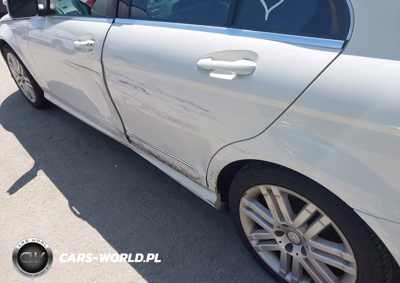 2008 Mercedes-Benz C 300 Luxury-Sport VIN:WDDGF54X18R018635 - 17