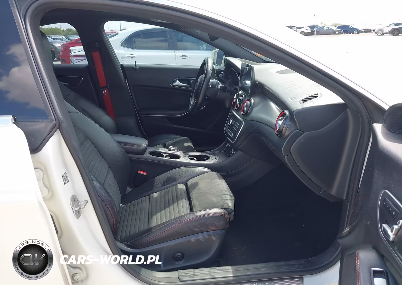 2018 Mercedes-Benz Cla 250 VIN:WDDSJ4EB8JN583967 - 5