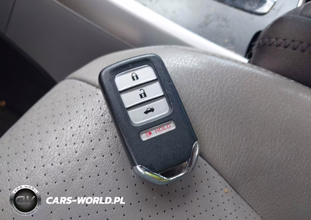 2013 Honda Accord Ex-L VIN:1HGCR2F83DA182113 - 11