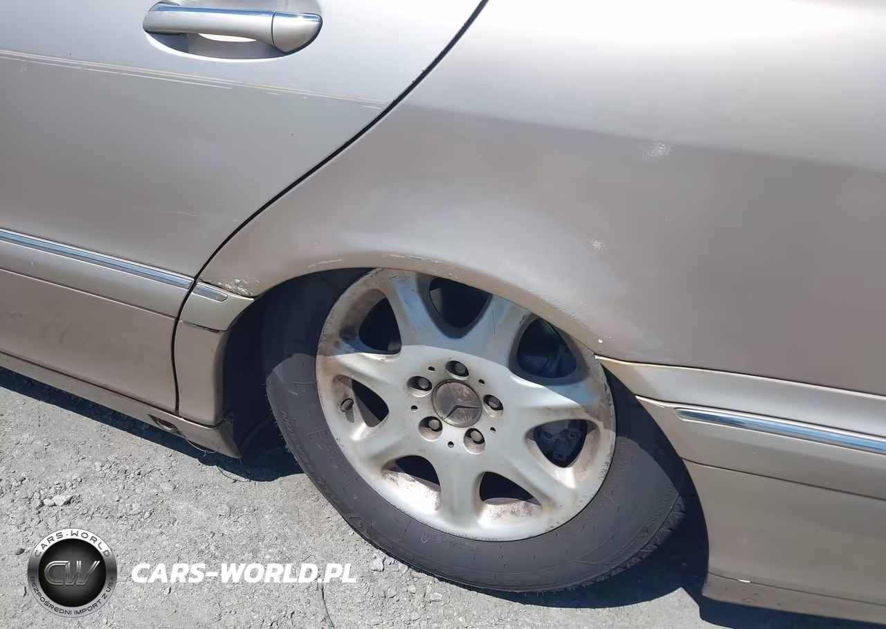 2000 Mercedes-Benz S 500 VIN:WDBNG75J4YA130377 - 6