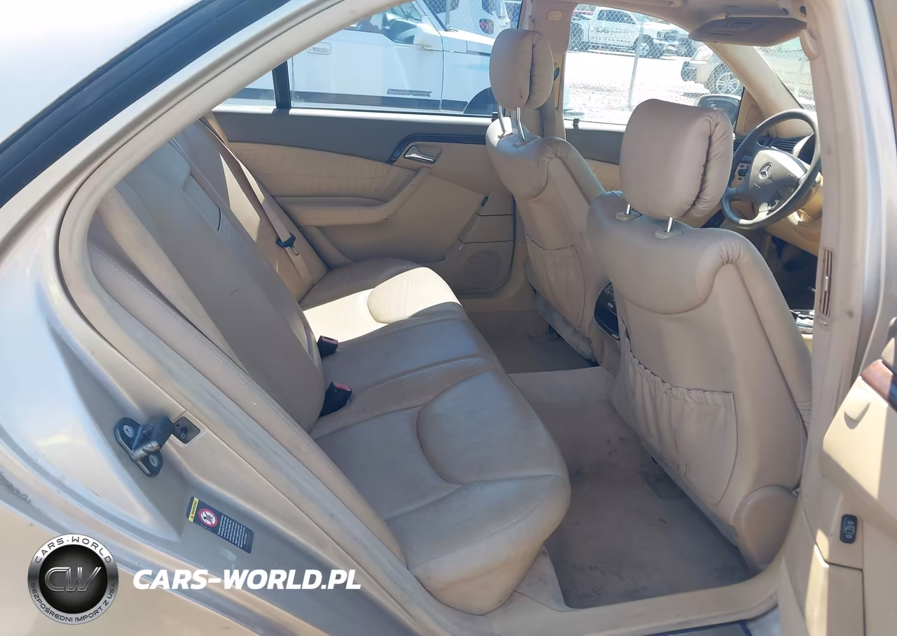 2000 Mercedes-Benz S 500 VIN:WDBNG75J4YA130377 - 8
