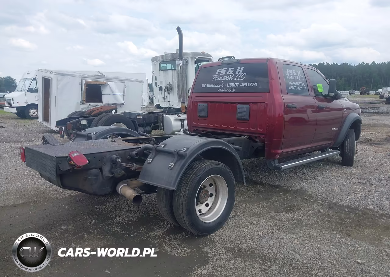 2019 Ram 5500 Chassis Tradesman-Slt-Laramie-Limited VIN:3C7WRMEL9KG630238 - 4