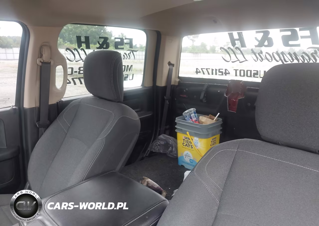 2019 Ram 5500 Chassis Tradesman-Slt-Laramie-Limited VIN:3C7WRMEL9KG630238 - 7