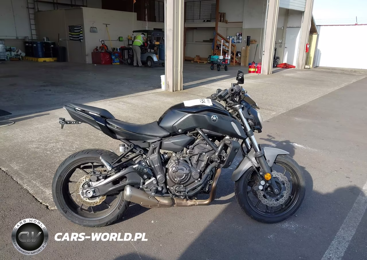 2019 Yamaha Mt07 VIN:JYARM27E9KA005568 - 11