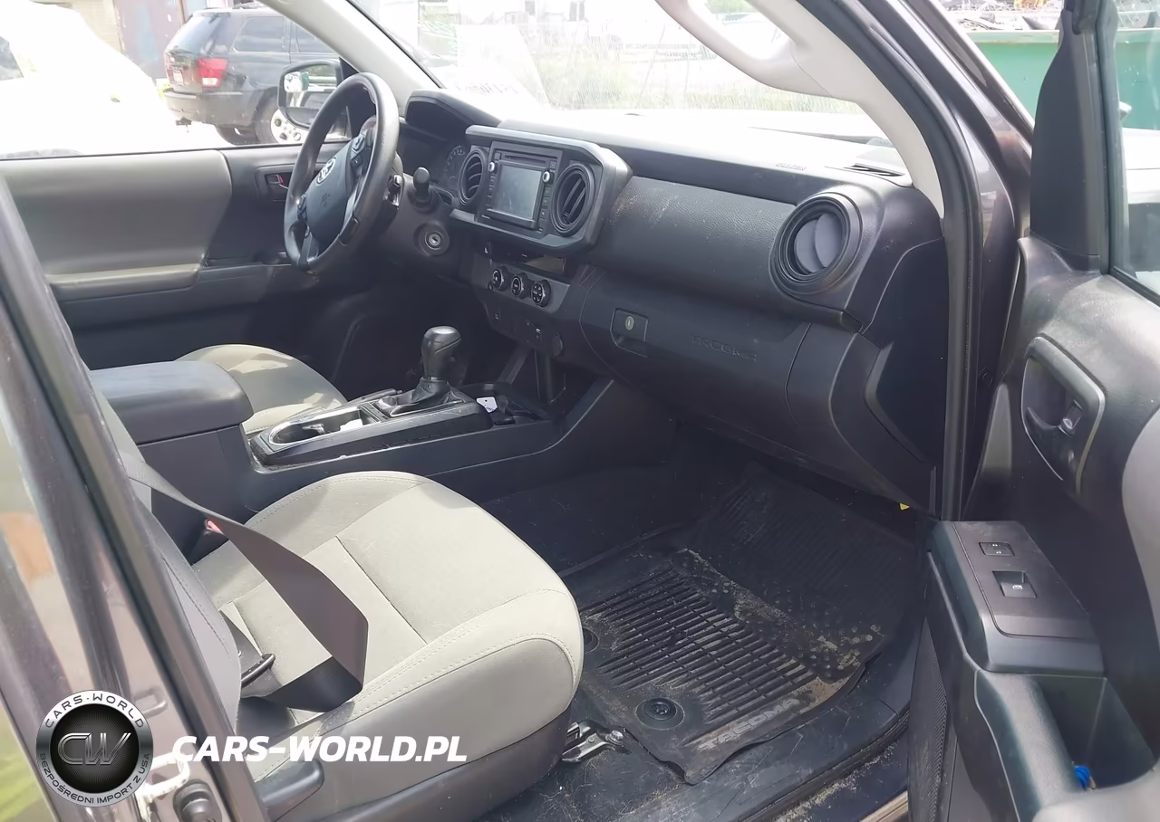 2018 Toyota Tacoma Sr VIN:5TFRX5GN2JX105892 - 5