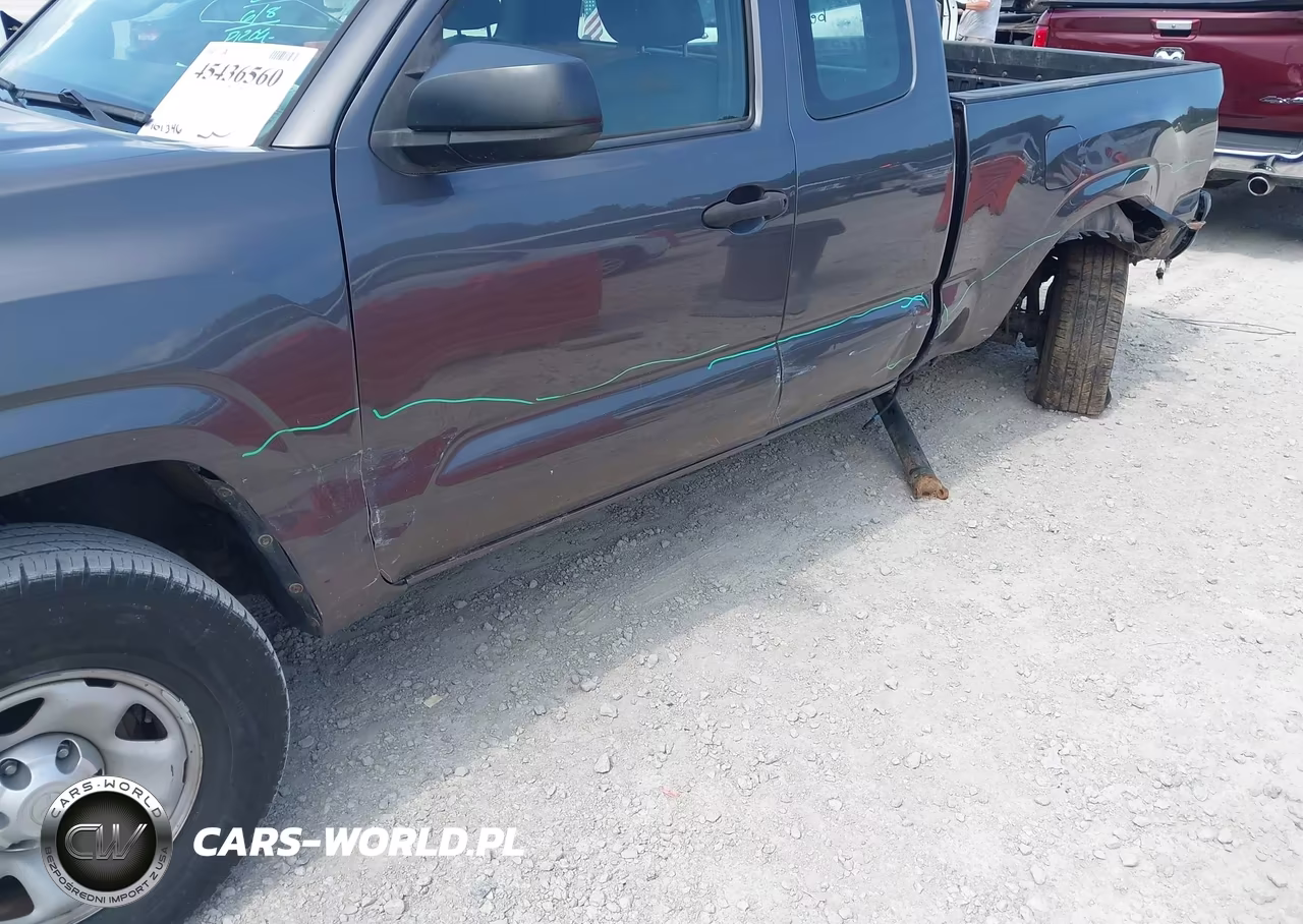 2018 Toyota Tacoma Sr VIN:5TFRX5GN2JX105892 - 6