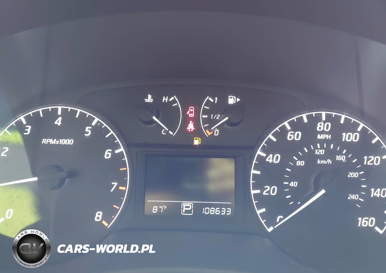 2015 Nissan Sentra S VIN:3N1AB7AP0FY304756 - 7