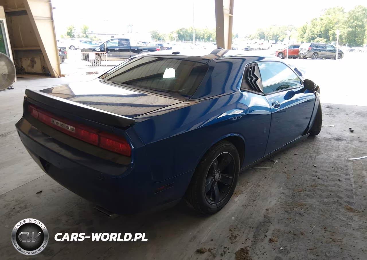 2012 Dodge Challenger Sxt VIN:2C3CDYAG2CH239033 - 4