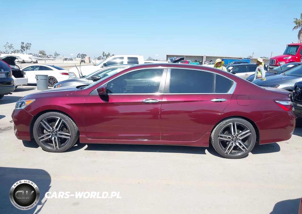 2017 Honda Accord Sport VIN:1HGCR2F50HA189046 - 15