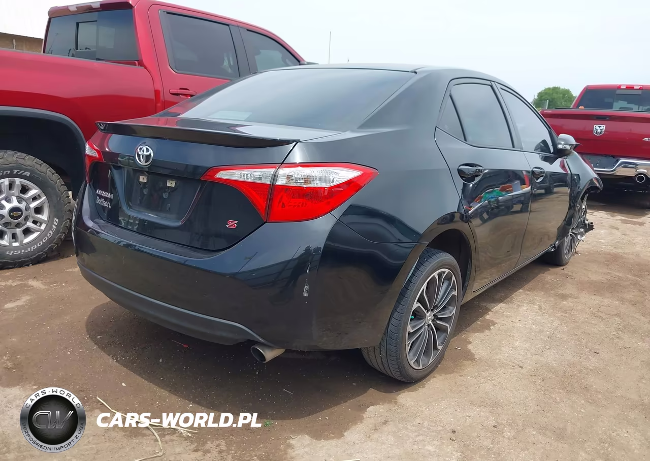 2016 Toyota Corolla S Plus VIN:5YFBURHE4GP547922 - 4