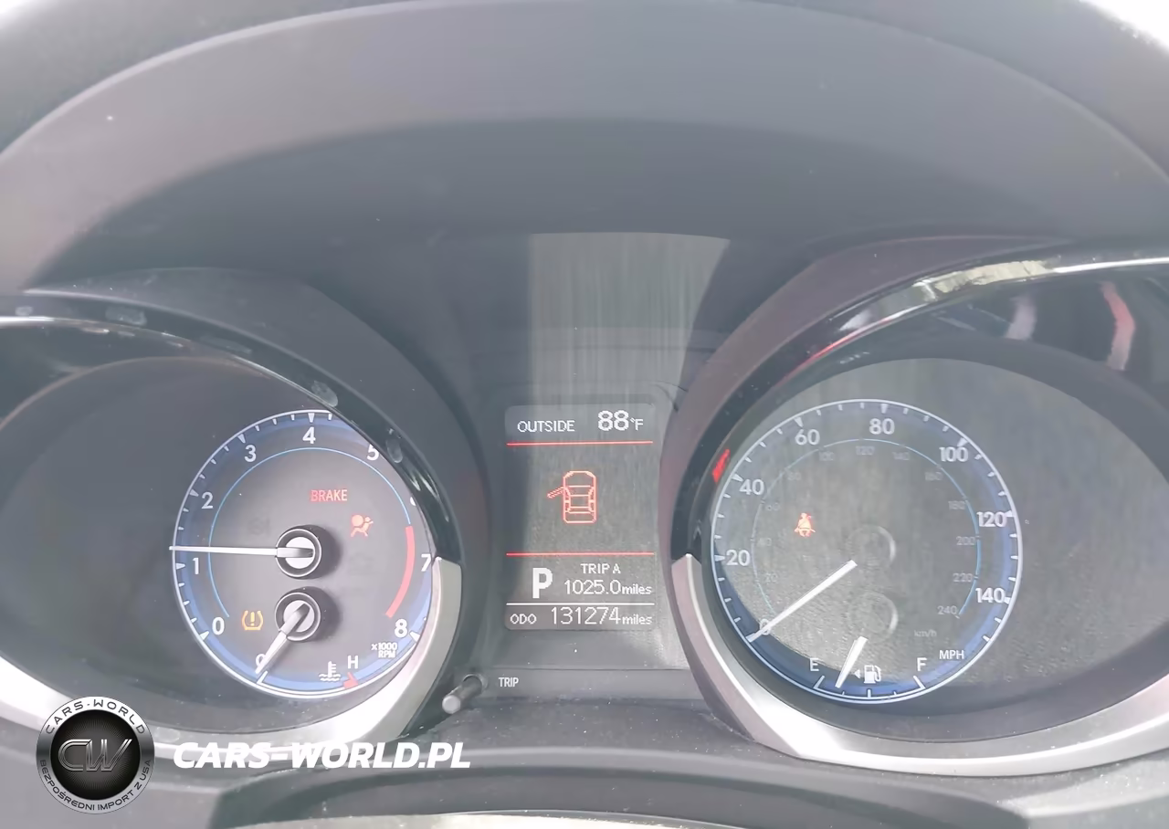 2016 Toyota Corolla S Plus VIN:5YFBURHE4GP547922 - 7