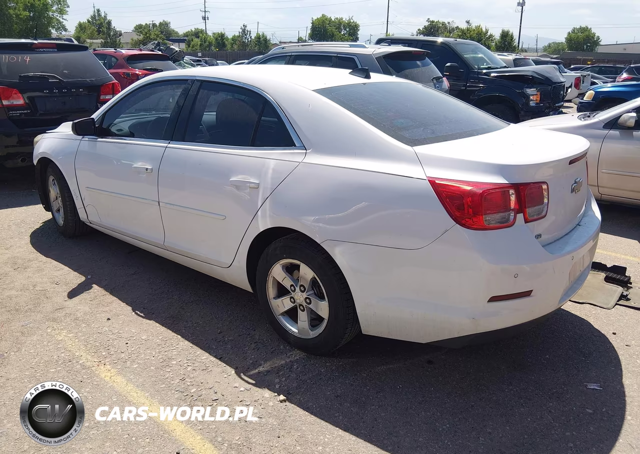 2014 Chevrolet Malibu 1Ls VIN:1G11B5SL8EF240770 - 3