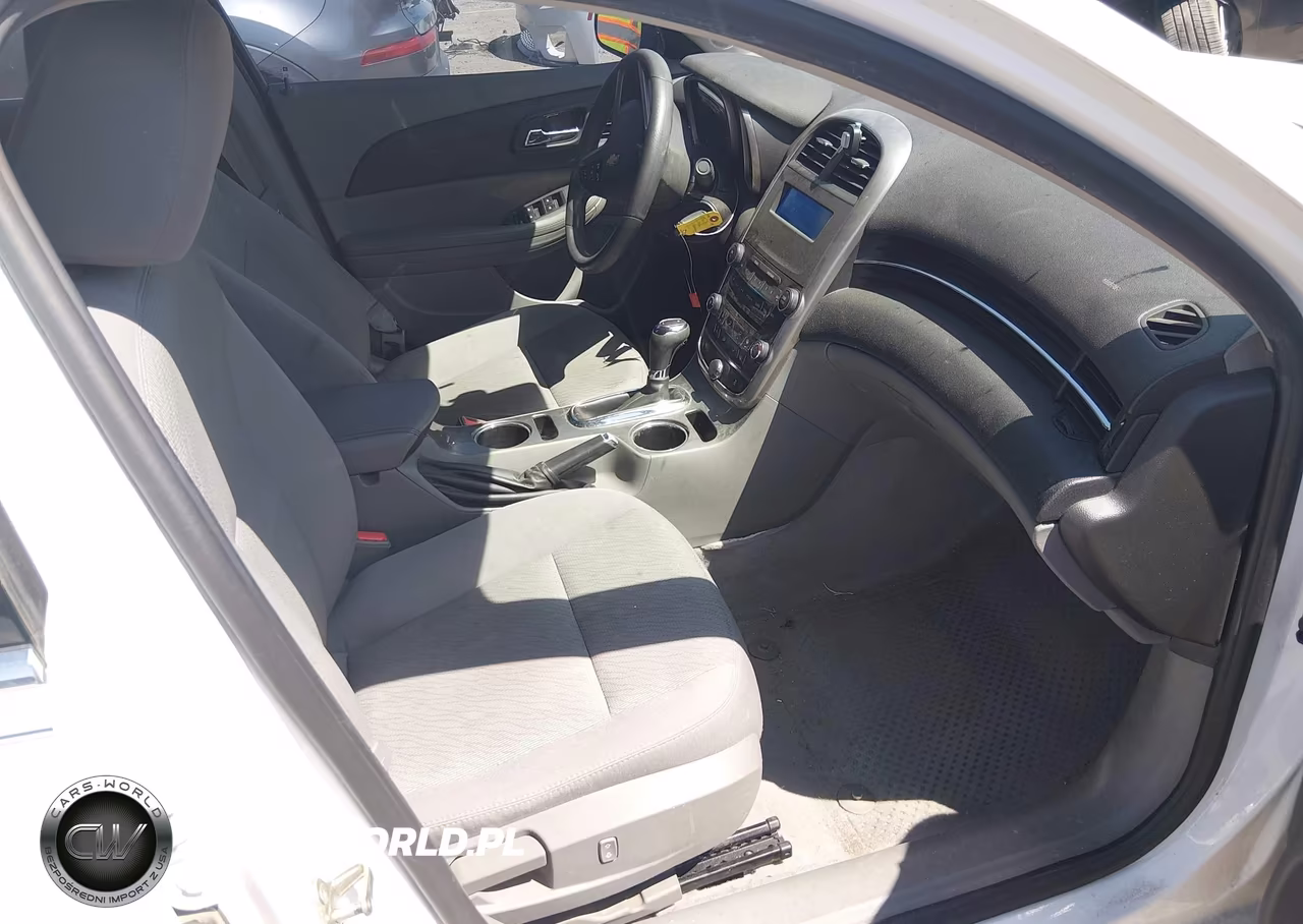 2014 Chevrolet Malibu 1Ls VIN:1G11B5SL8EF240770 - 5