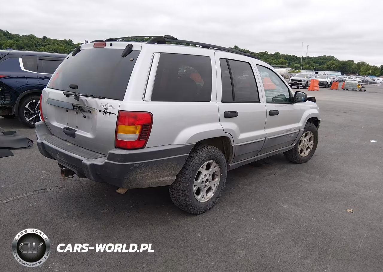 2002 Jeep Grand Cherokee Laredo VIN:1J4GW48S42C309024 - 4