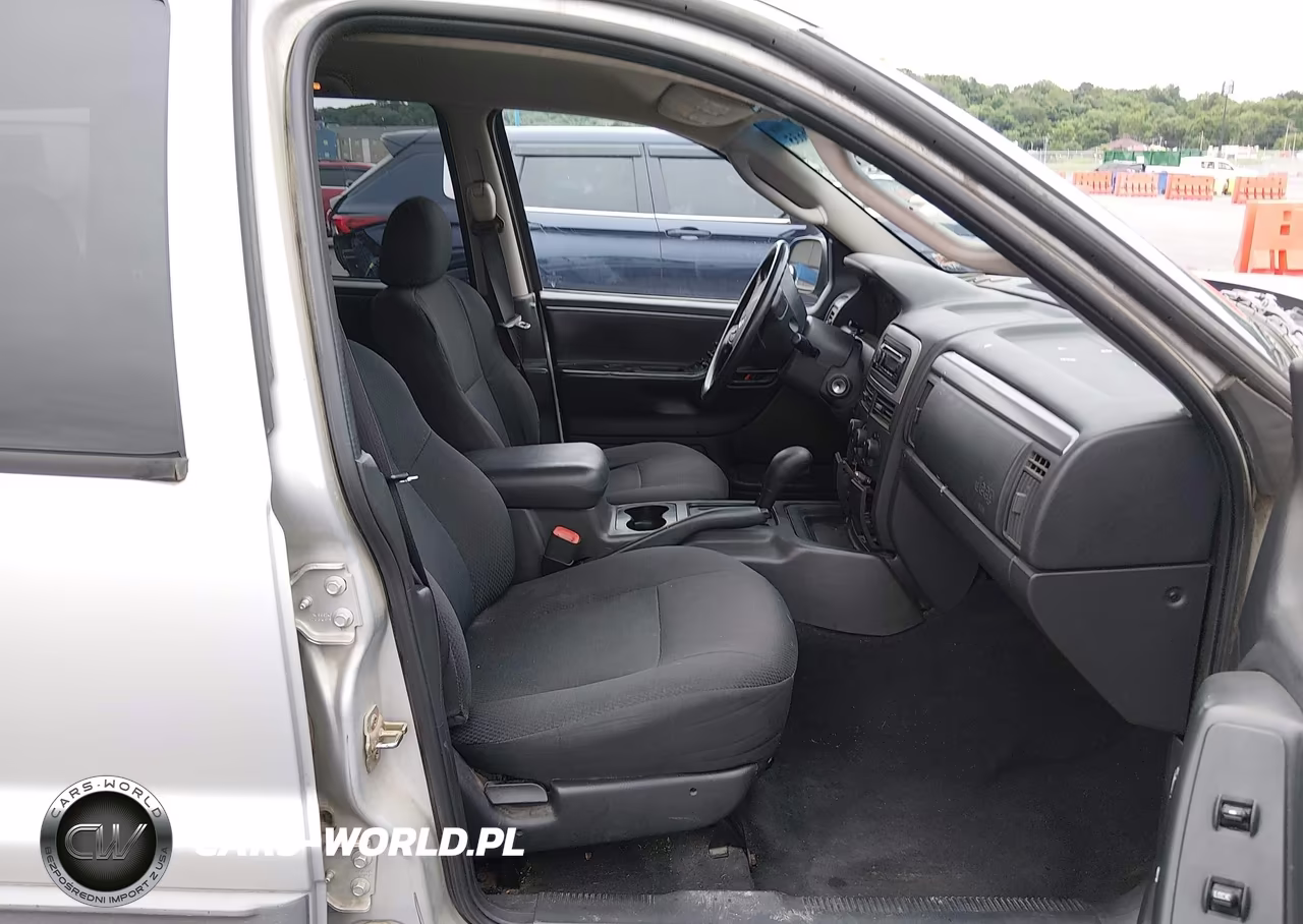 2002 Jeep Grand Cherokee Laredo VIN:1J4GW48S42C309024 - 5