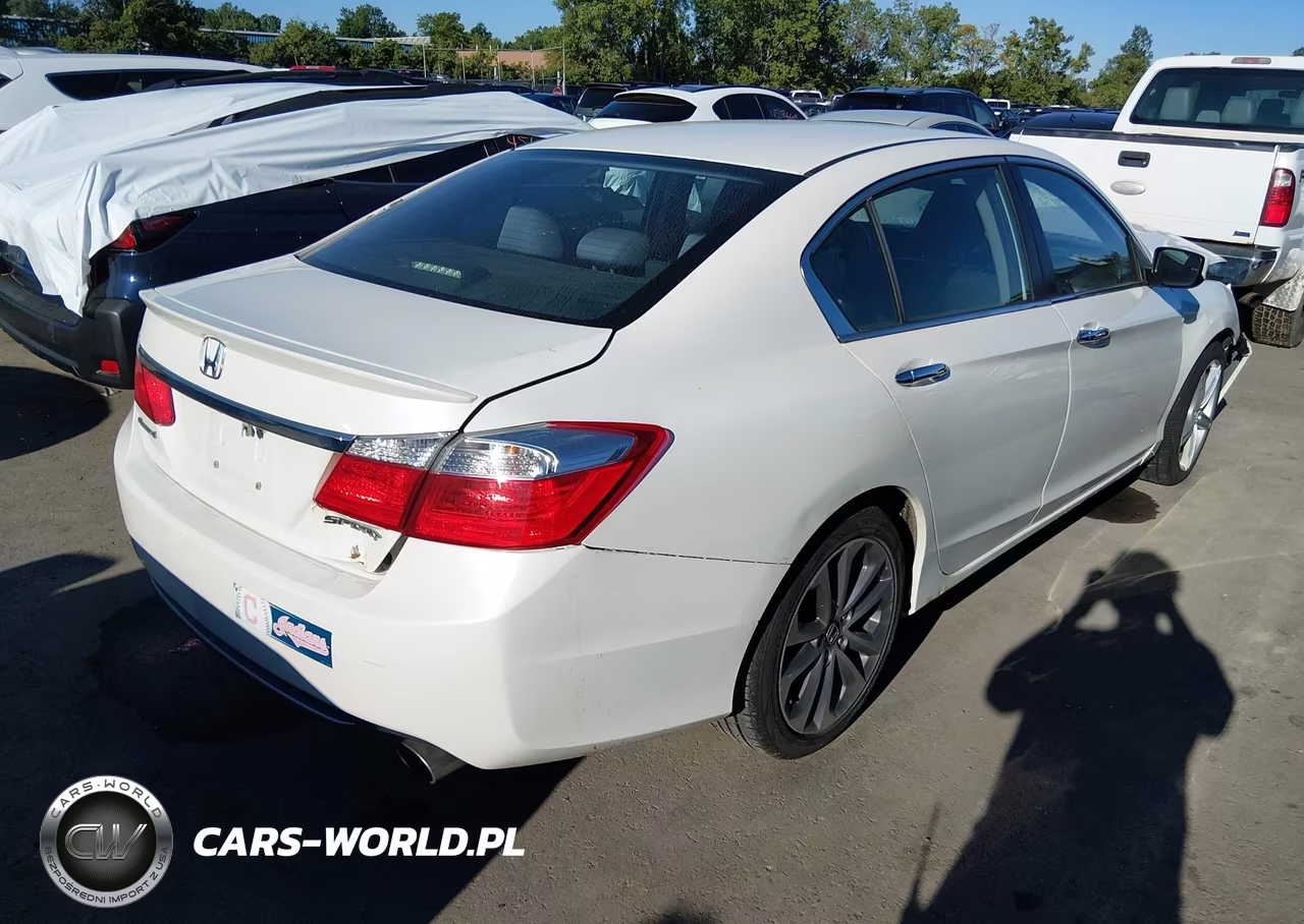 2015 Honda Accord Sport VIN:1HGCR2F50FA159610 - 2