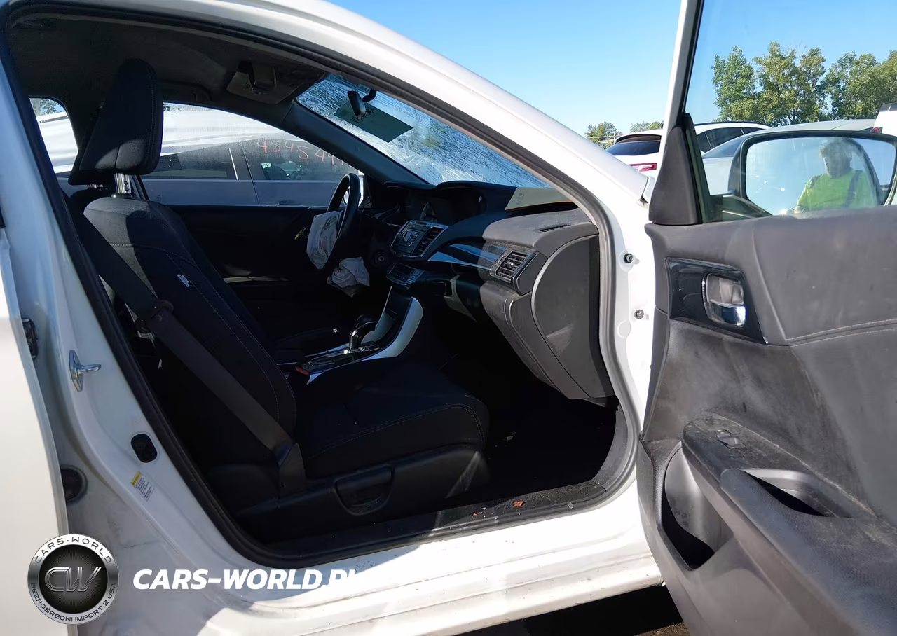 2015 Honda Accord Sport VIN:1HGCR2F50FA159610 - 5