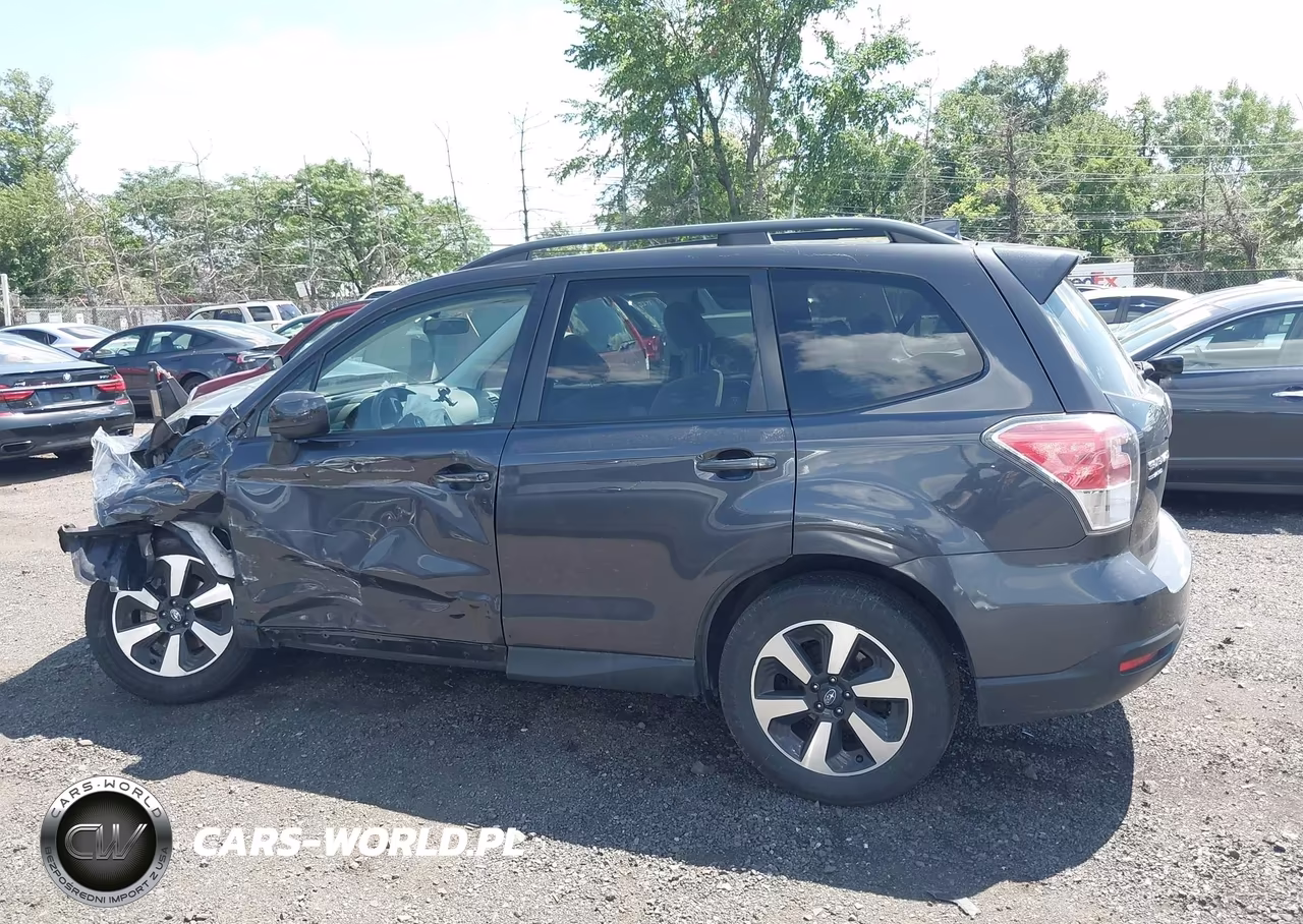 2018 Subaru Forester 2.5I Premium VIN:JF2SJAEC9JH580402 - 15