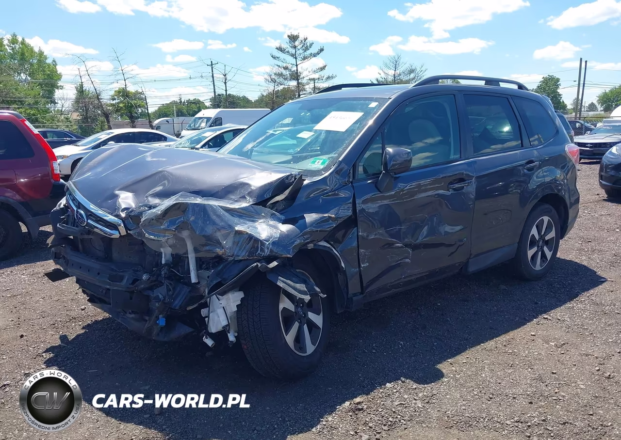 2018 Subaru Forester 2.5I Premium VIN:JF2SJAEC9JH580402 - 2