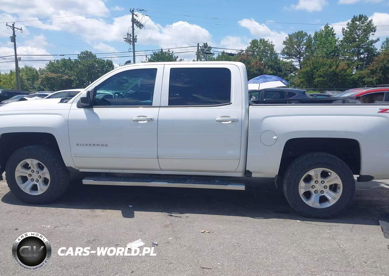 2017 Chevrolet Silverado 1500 Lt VIN:3GCUKREC4HG506666 - 14