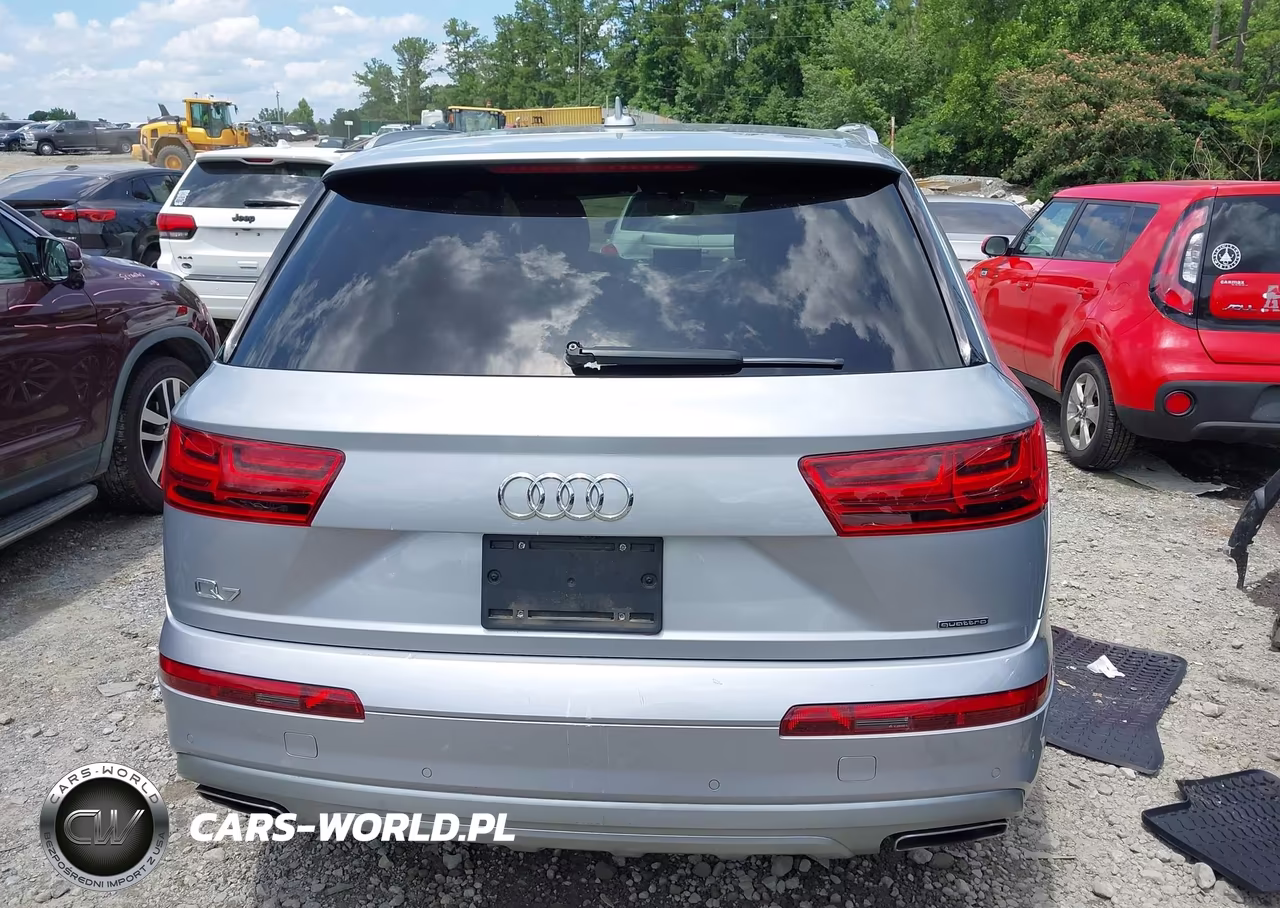 2017 Audi Q7 2.0T Premium VIN:WA1LHAF70HD045339 - 16