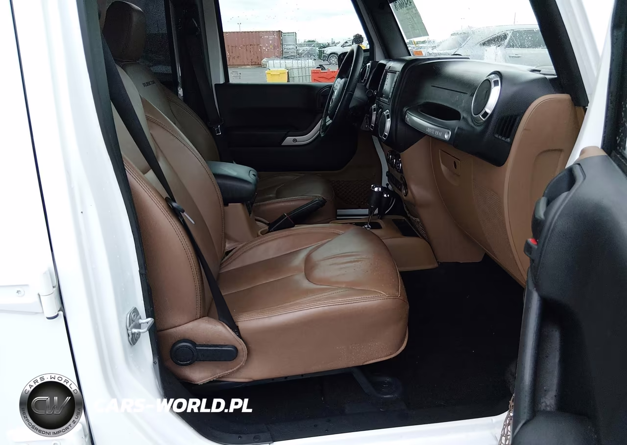 2018 Jeep Wrangler Jk Unlimited Rubicon 4X4 VIN:1C4BJWFG6JL832858 - 5
