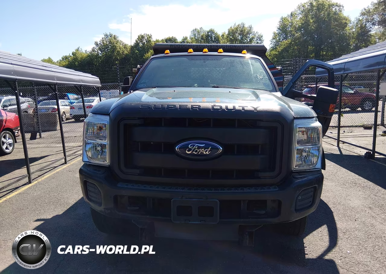 2012 Ford F-350 Chassis Xl-Xlt VIN:1FDRF3HT0CEA49370 - 13