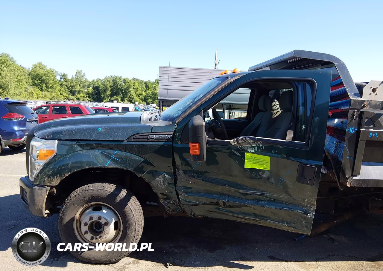 2012 Ford F-350 Chassis Xl-Xlt VIN:1FDRF3HT0CEA49370 - 6