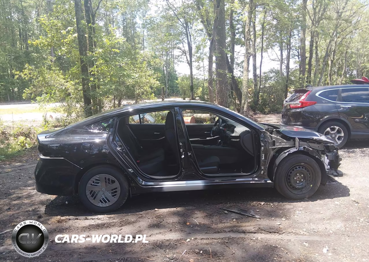 2026 Nissan Sentra S VIN:3N1AB9BV2TY228946 - 14