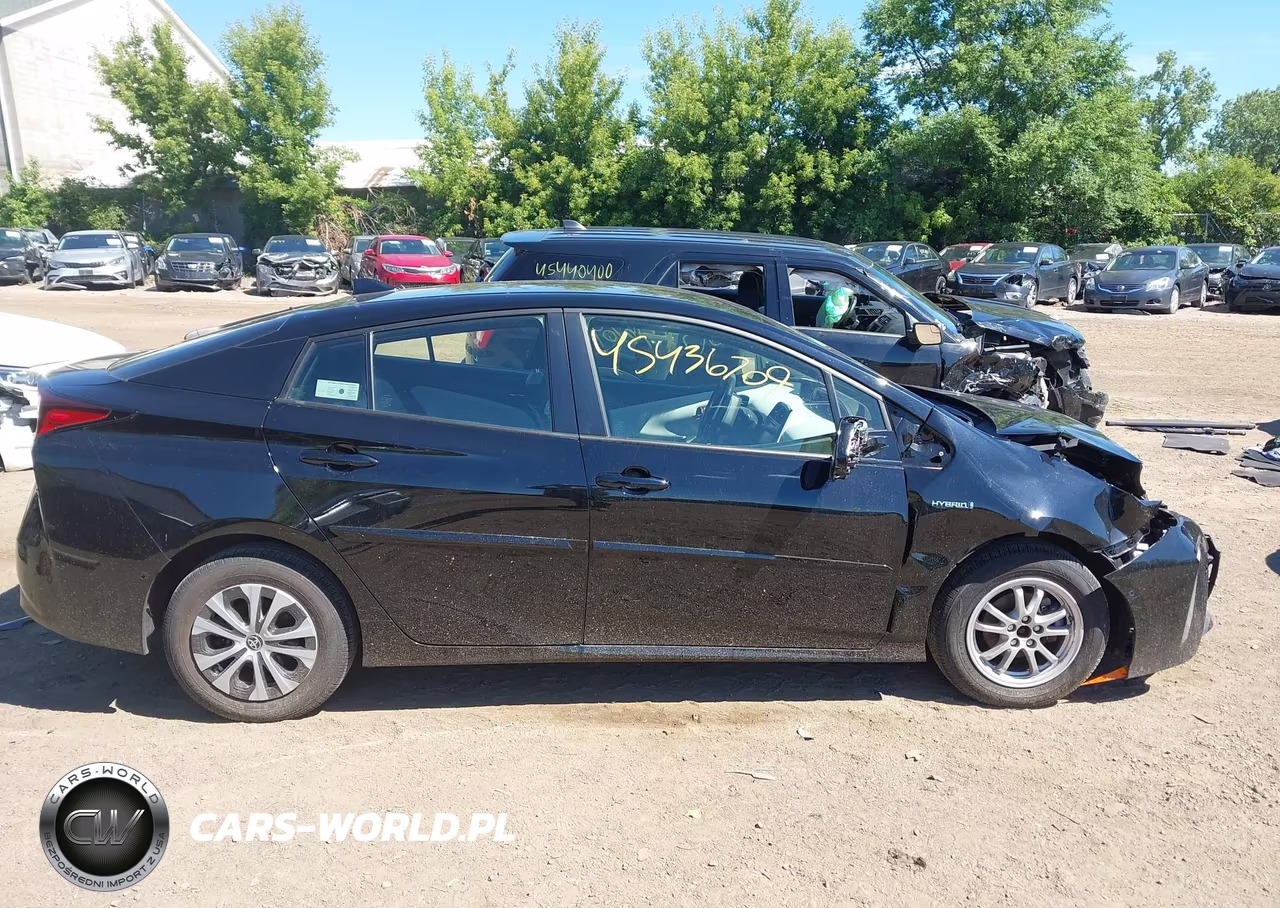 2019 Toyota Prius Le VIN:JTDL9RFU1K3012130 - 13