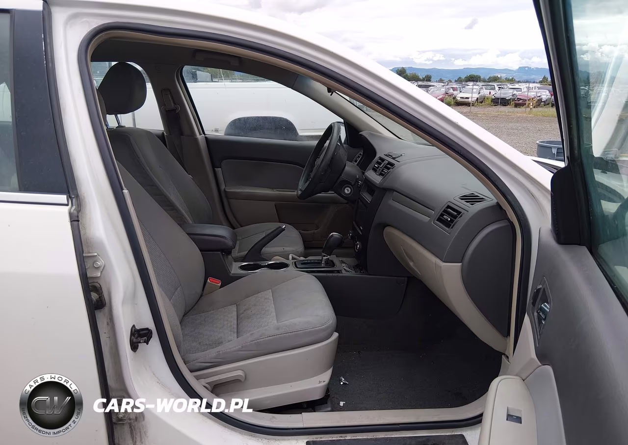 2012 Ford Fusion Se VIN:3FAHP0HG8CR187899 - 5